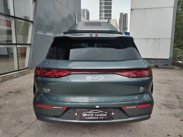 BYD Tang L — Фото автомобиля 8