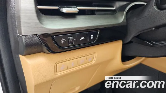 Kia Carnival — Фото автомобиля 17