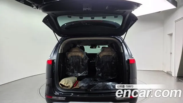 Kia Canival Carnival 4 поколение Бензин 9 мест Prestige — Фото автомобиля 20