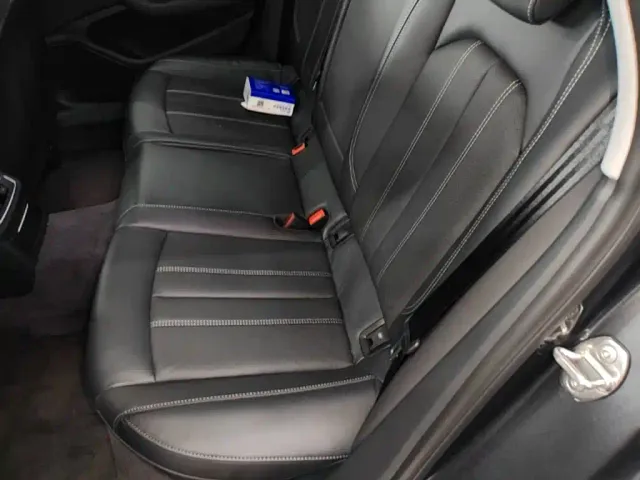 Audi A4L — Фото автомобиля 16
