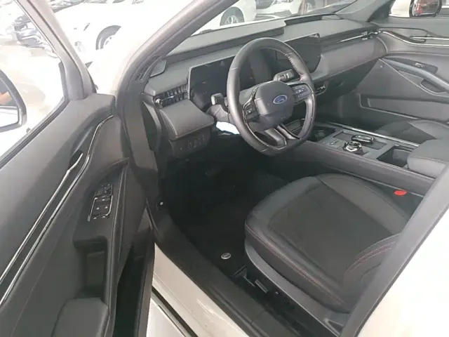 Ford Mondeo — Фото автомобиля 15