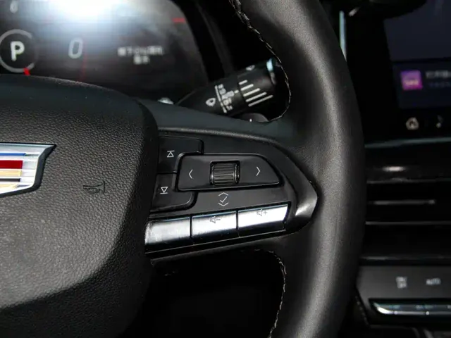 Cadillac CT5 — Фото автомобиля 30