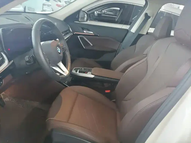 BMW X1 — Фото автомобиля 7