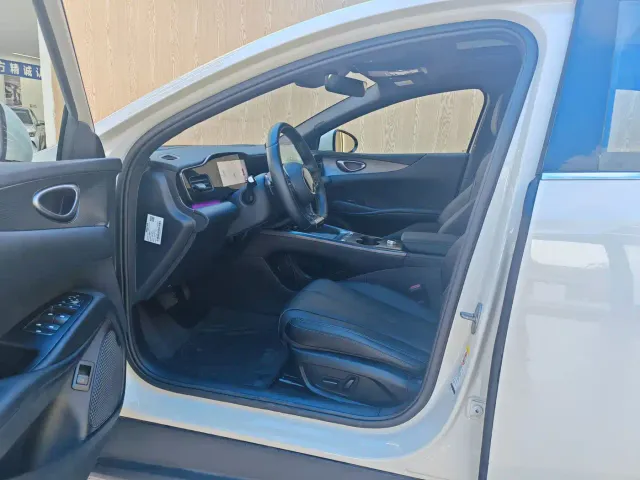 BYD Seal 06 — Фото автомобиля 11
