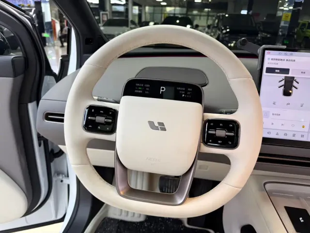 Li Auto i6 — Фото автомобиля 8