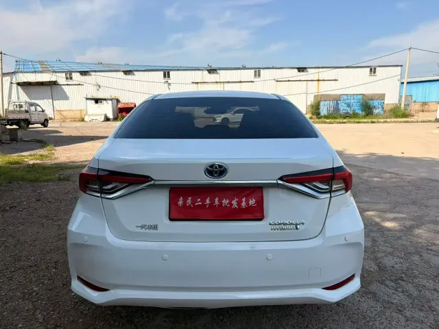 Toyota Corolla — Фото автомобиля 8