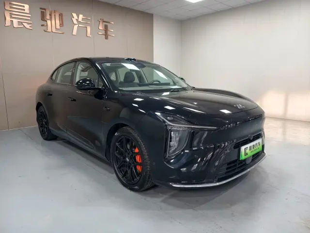 IM Motors LS6 — Фото автомобиля 3