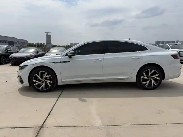 Volkswagen CC — Фото автомобиля 4