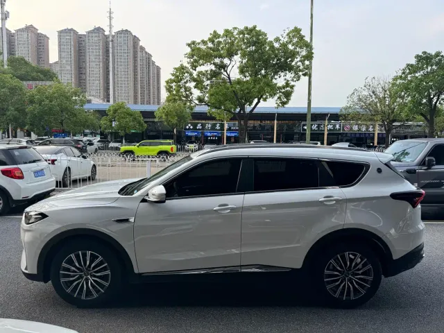Jetour X70 Plus — Фото автомобиля 7