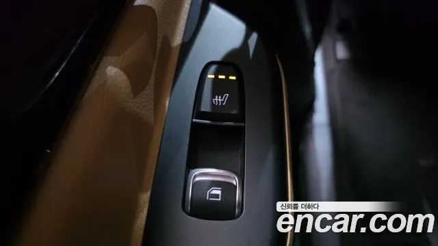 Kia Canival Carnival 4 поколение Дизель 11 мест Prestige — Фото автомобиля 7