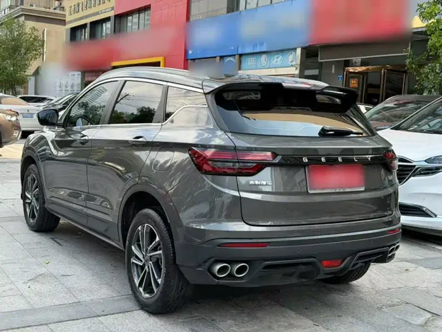 Geely Binyue — Фото автомобиля 4