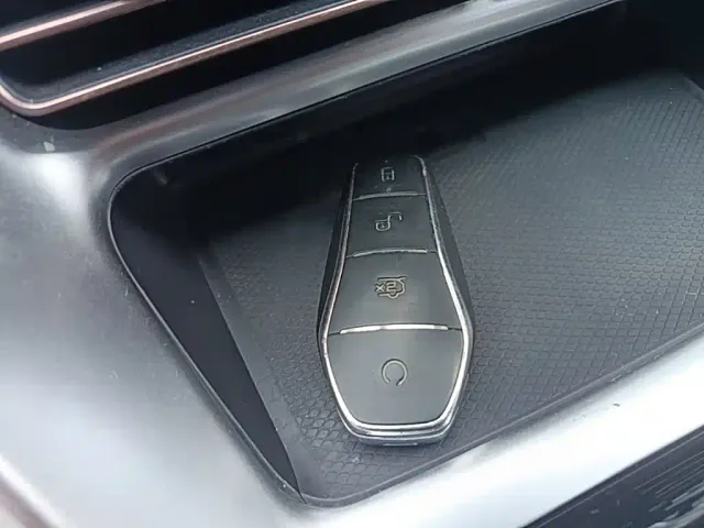 BYD Song Pro — Фото автомобиля 8