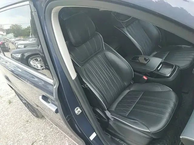 Roewe iMAX8 — Фото автомобиля 24