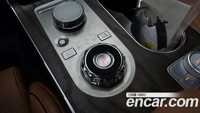 Genesis GV80 2.5T Бензин AWD — Фото автомобиля 9