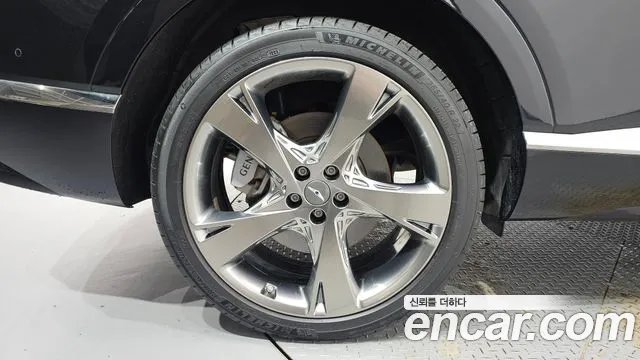 Genesis GV80 — Фото автомобиля 5