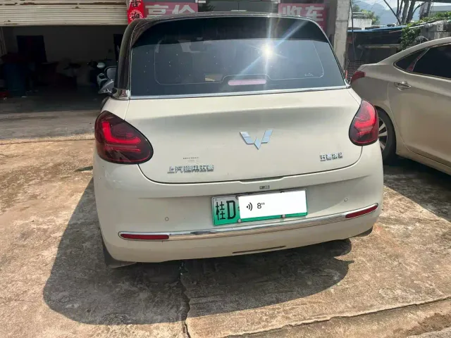 Wuling Bingo — Фото автомобиля 4
