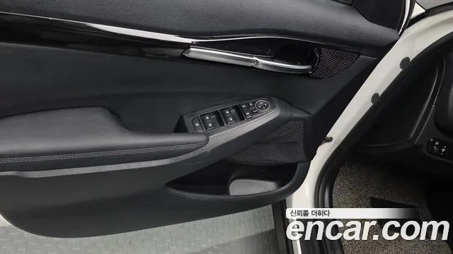 Kia Seltos Seltos Бензин 1.6 турбо 2WD — Фото автомобиля 27