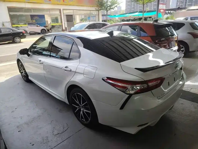 Toyota Camry — Фото автомобиля 4