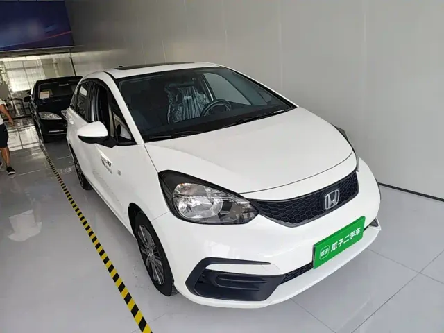 Honda Fit — Фото автомобиля 21