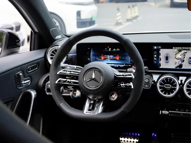 Mercedes-Benz A-Class AMG — Фото автомобиля 14