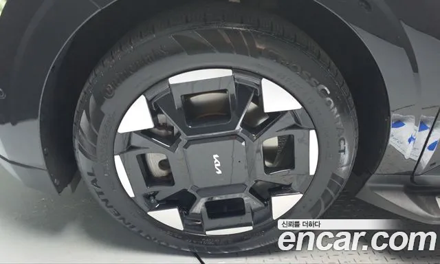 Kia Carnival 4th Gen — Фото автомобиля 5