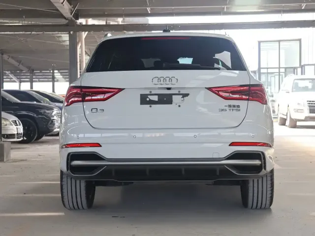 Audi Q3 — Фото автомобиля 6