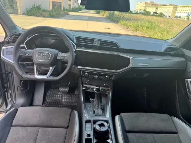Audi Q3 — Фото автомобиля 9