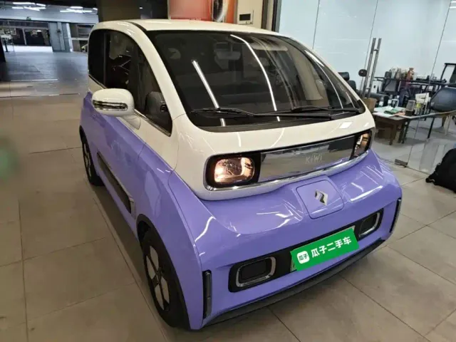 Baojun KiWi EV — Фото автомобиля 3
