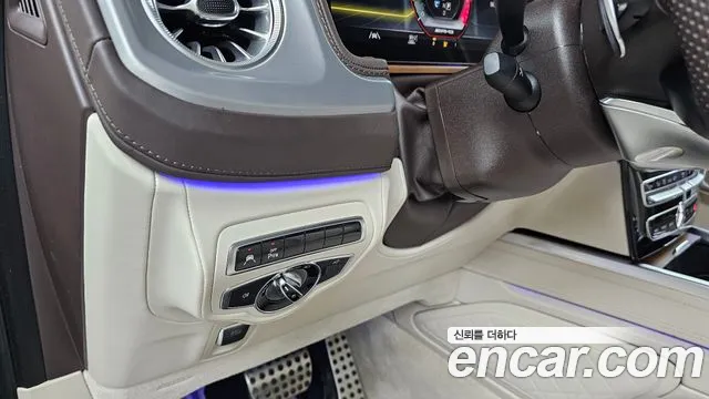 Mercedes-Benz G-Class — Фото автомобиля 14