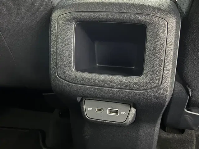 Volkswagen Tharu — Фото автомобиля 12