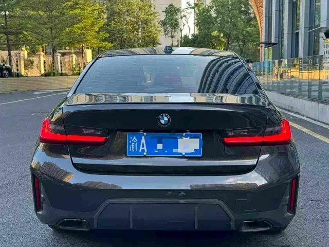 BMW 3 Series — Фото автомобиля 5