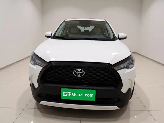 Toyota Corolla Cross — Фото автомобиля 23