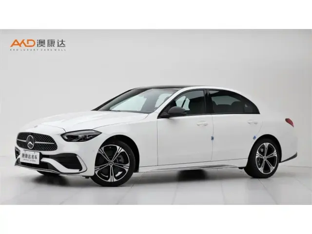 Фотография автомобиля — Mercedes-Benz C-Class