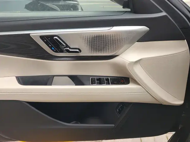 Cadillac CT6 — Фото автомобиля 7