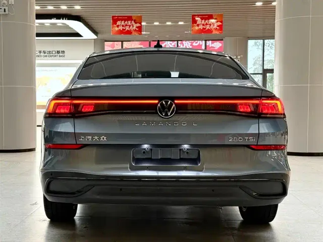 Volkswagen Lamando — Фото автомобиля 7
