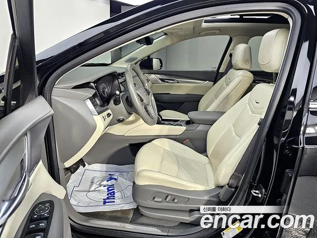 Cadillac XT5 — Фото автомобиля 20