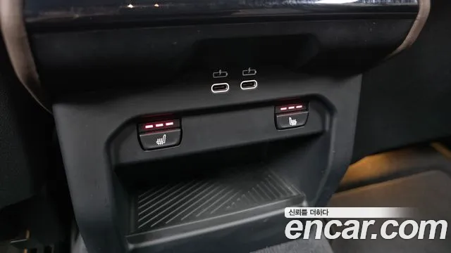 BMW 5 Series G60 — Фото автомобиля 19