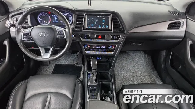Hyundai Sonata New Rise — Фото автомобиля 10