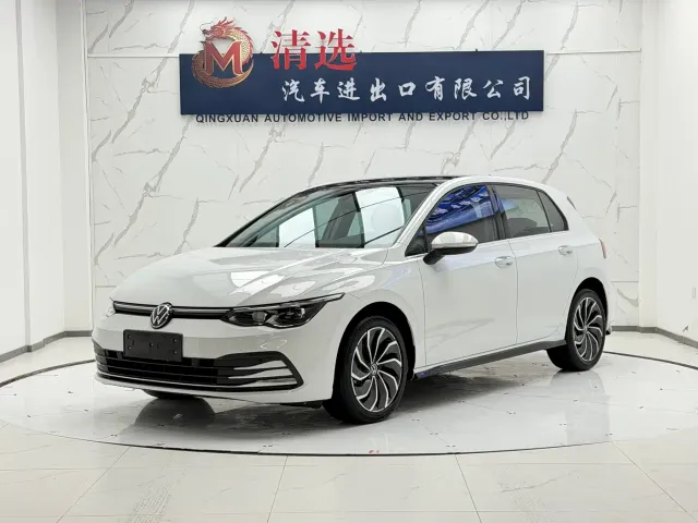 Фотография автомобиля — Volkswagen Golf