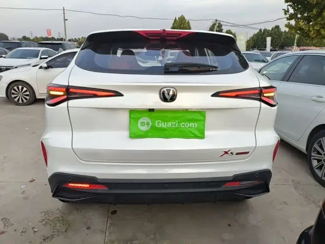 Changan X5 Plus — Фото автомобиля 5