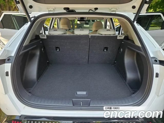 Hyundai Kona — Фото автомобиля 16