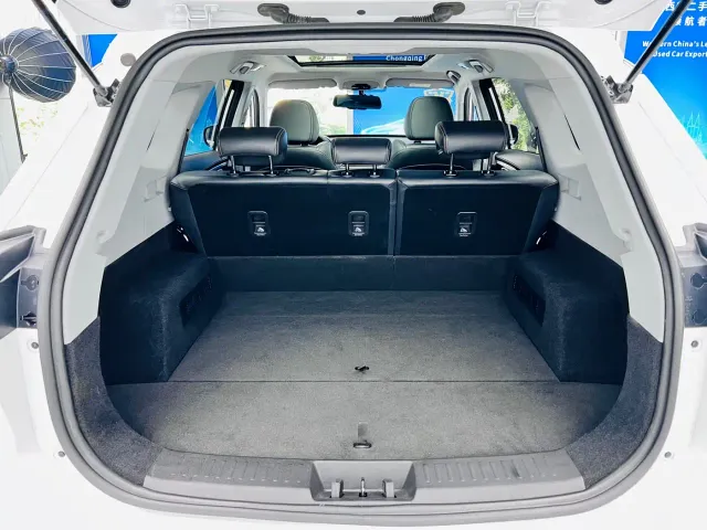 Chery Tiggo 8 — Фото автомобиля 17