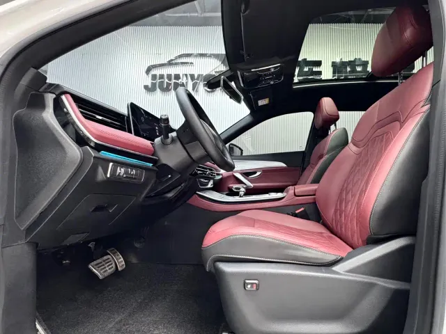 Jetour X70 Plus — Фото автомобиля 9