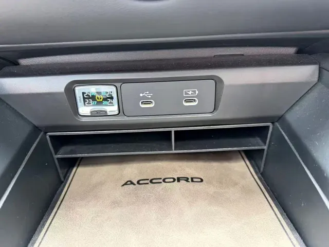Honda Accord — Фото автомобиля 13