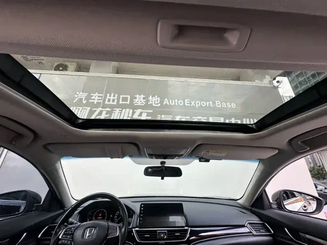 Honda Accord — Фото автомобиля 13