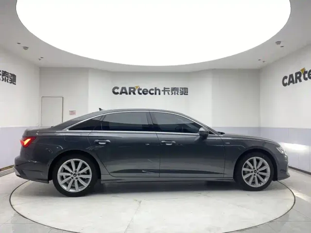 Audi A6L — Фото автомобиля 4