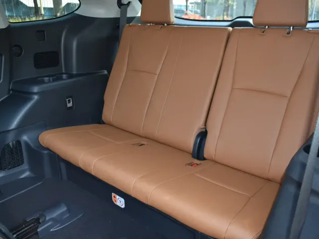 Toyota Highlander — Фото автомобиля 15
