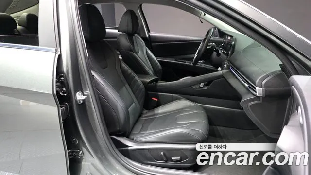 Hyundai Avante CN7 — Фото автомобиля 26