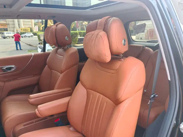 GAC Trumpchi Xiangwang S9 — Фото автомобиля 11