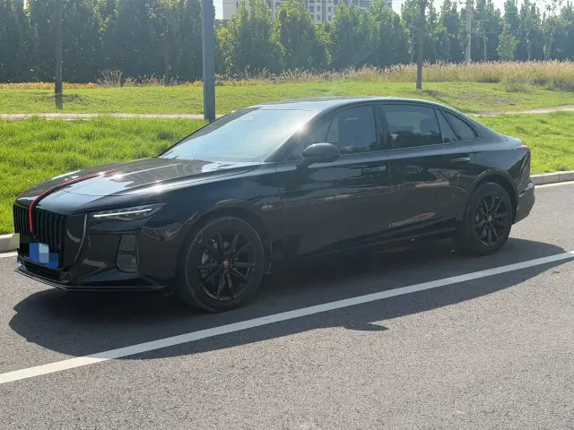 Фотография автомобиля — Hongqi H5